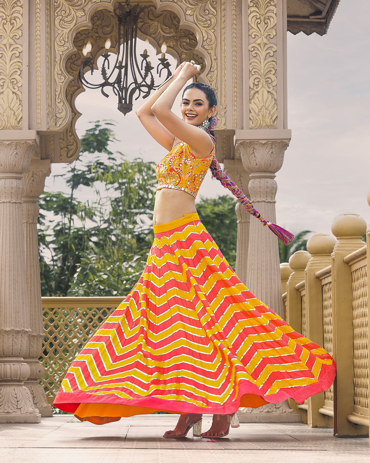 LEHER YELLOW