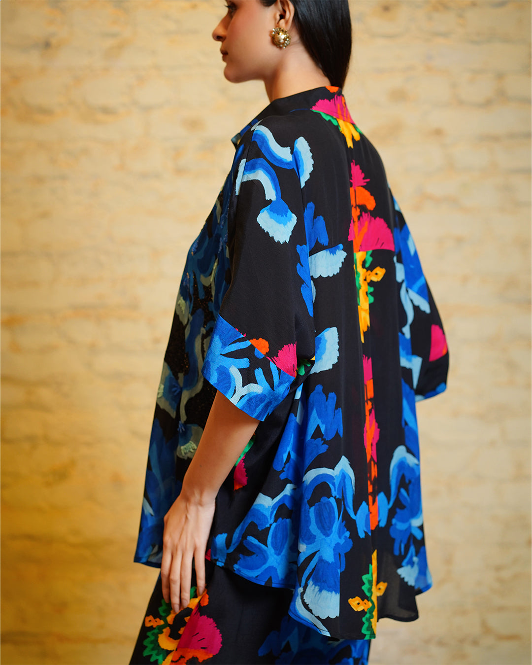 ATHENA HAND PAINTED - BLACK