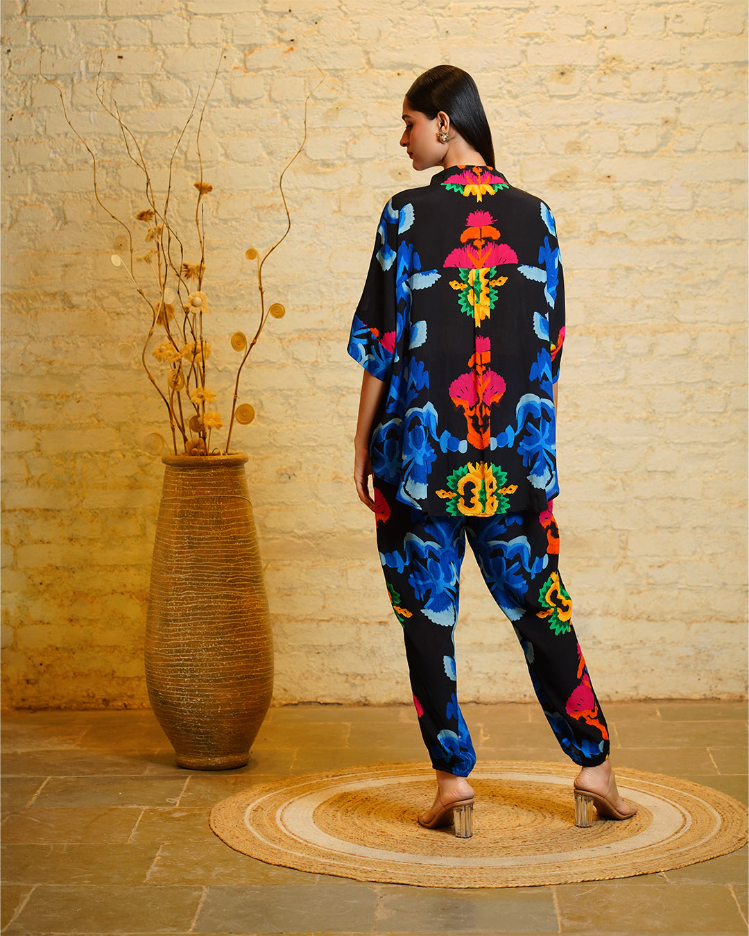 ATHENA HAND PAINTED - BLACK