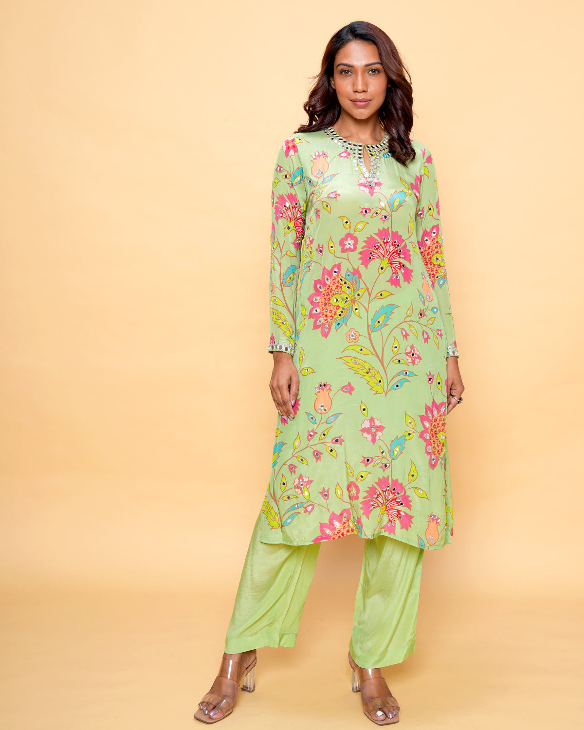 CHANDINI FLORAL PISTA