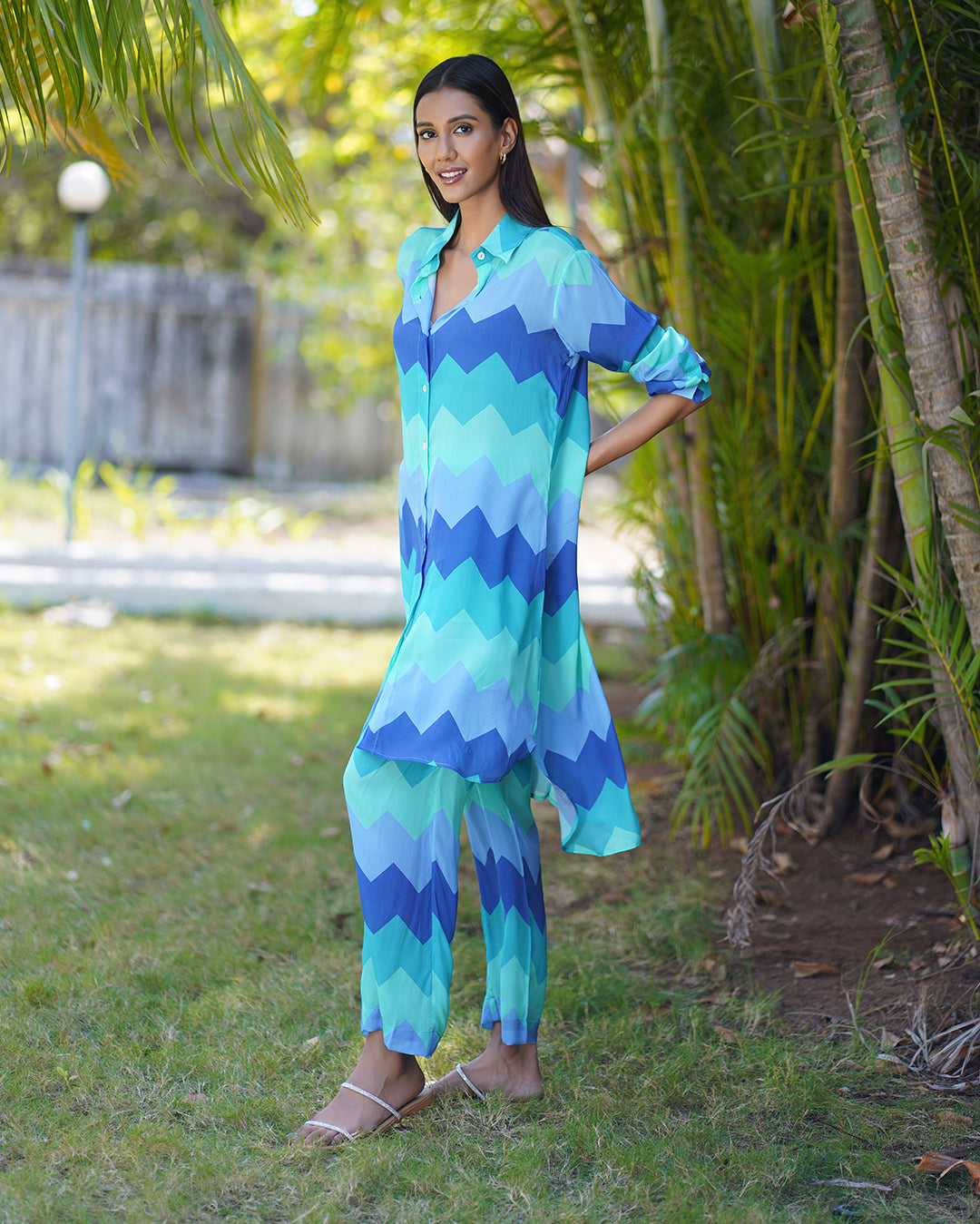 NADIA CHEVRON - BLUE