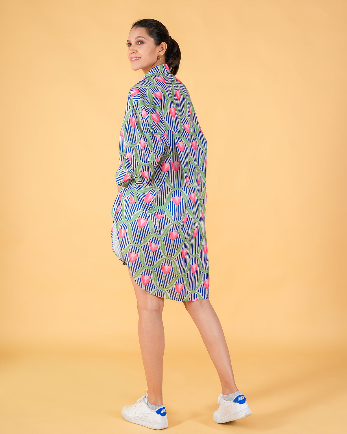 LAILA BOYFRIEND SHIRT (PRINTED)