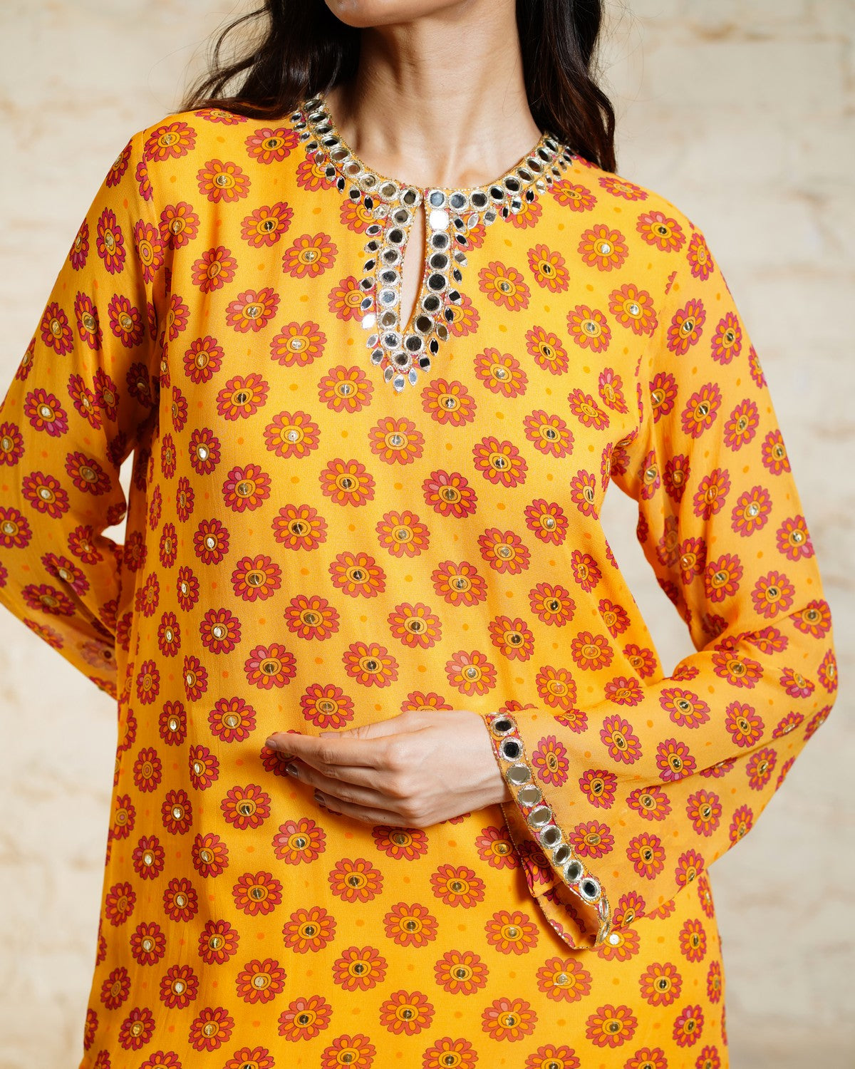 MUSKAAN FLOWER - YELLOW