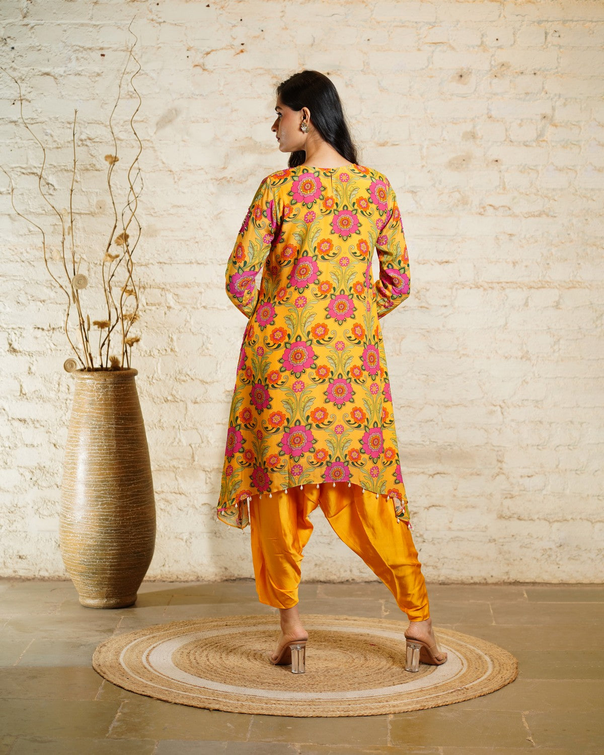 NUSRAT - YELLOW