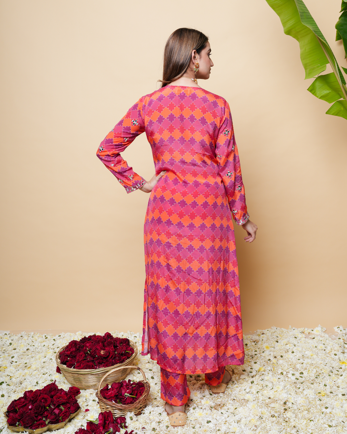 RIWAAYAT RED