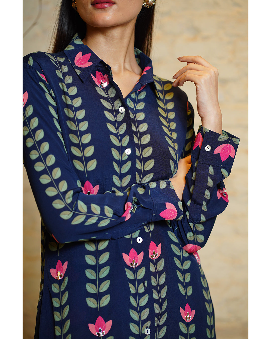 SANIA BIG LEAVES - NAVY BLUE