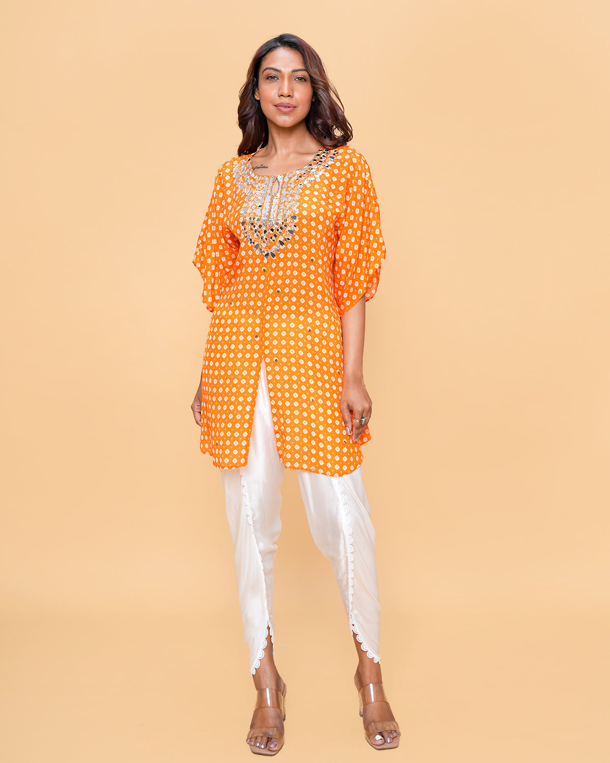 SIA BANDHANI ORANGE