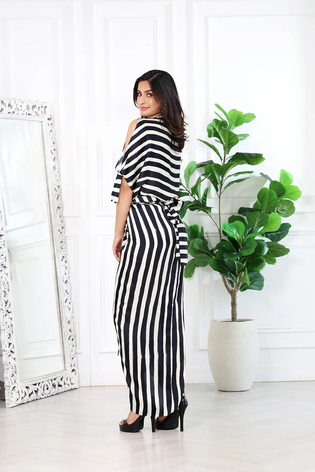 Mia Black And White Stripes Drape Skirt Set