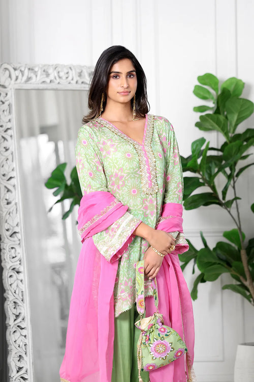 Avni Printed Kurta Set