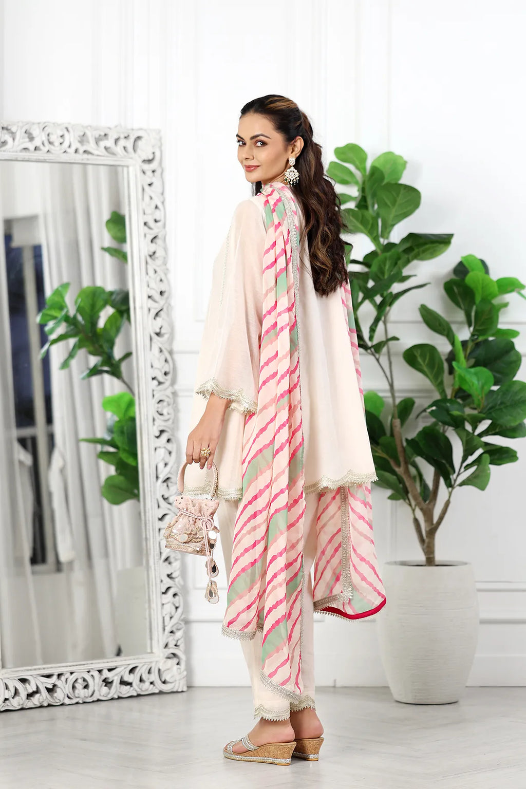 Diya Ivory Chanderi Kurta Set