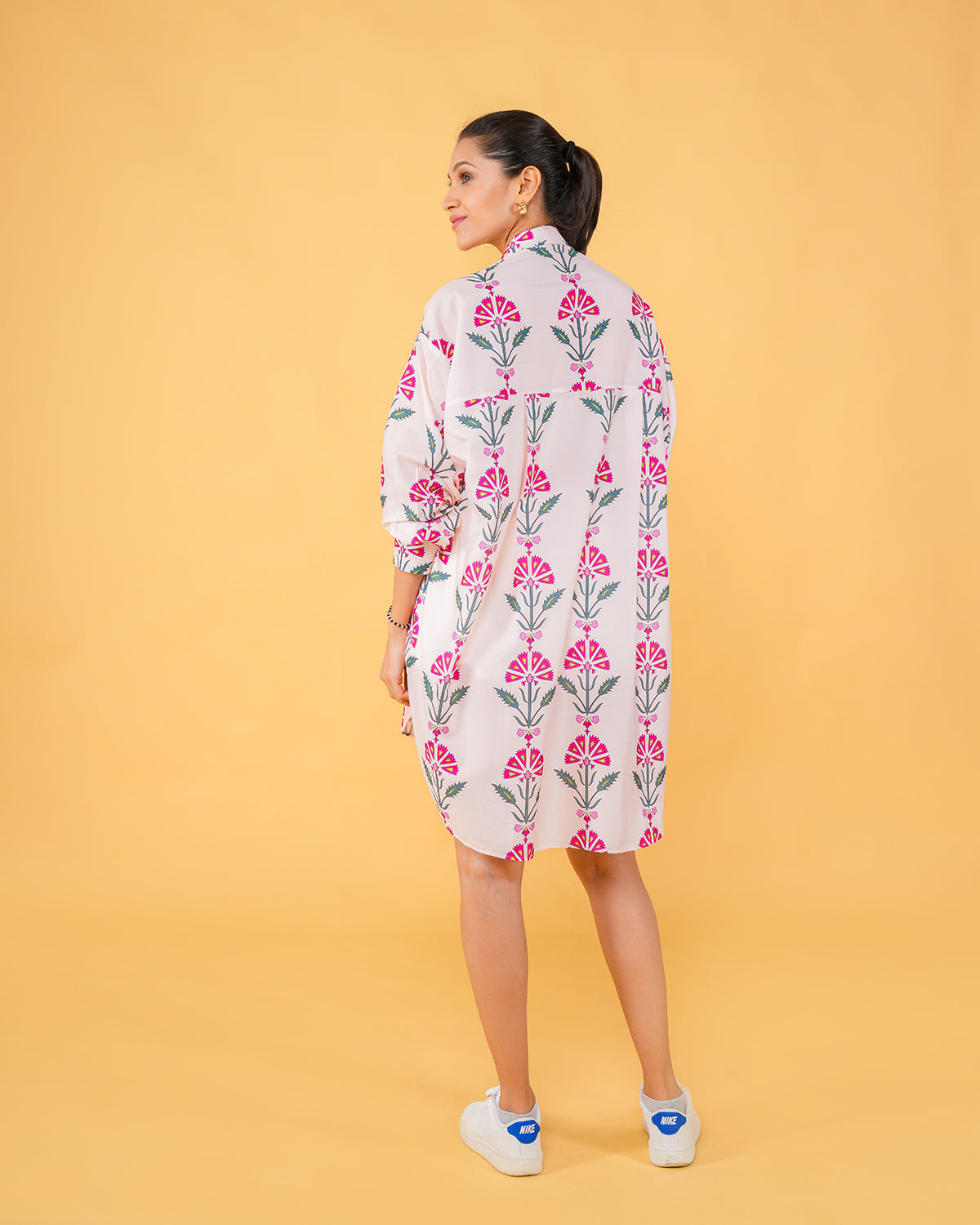 AIRA BOYFRIEND SHIRT (PRINTED)