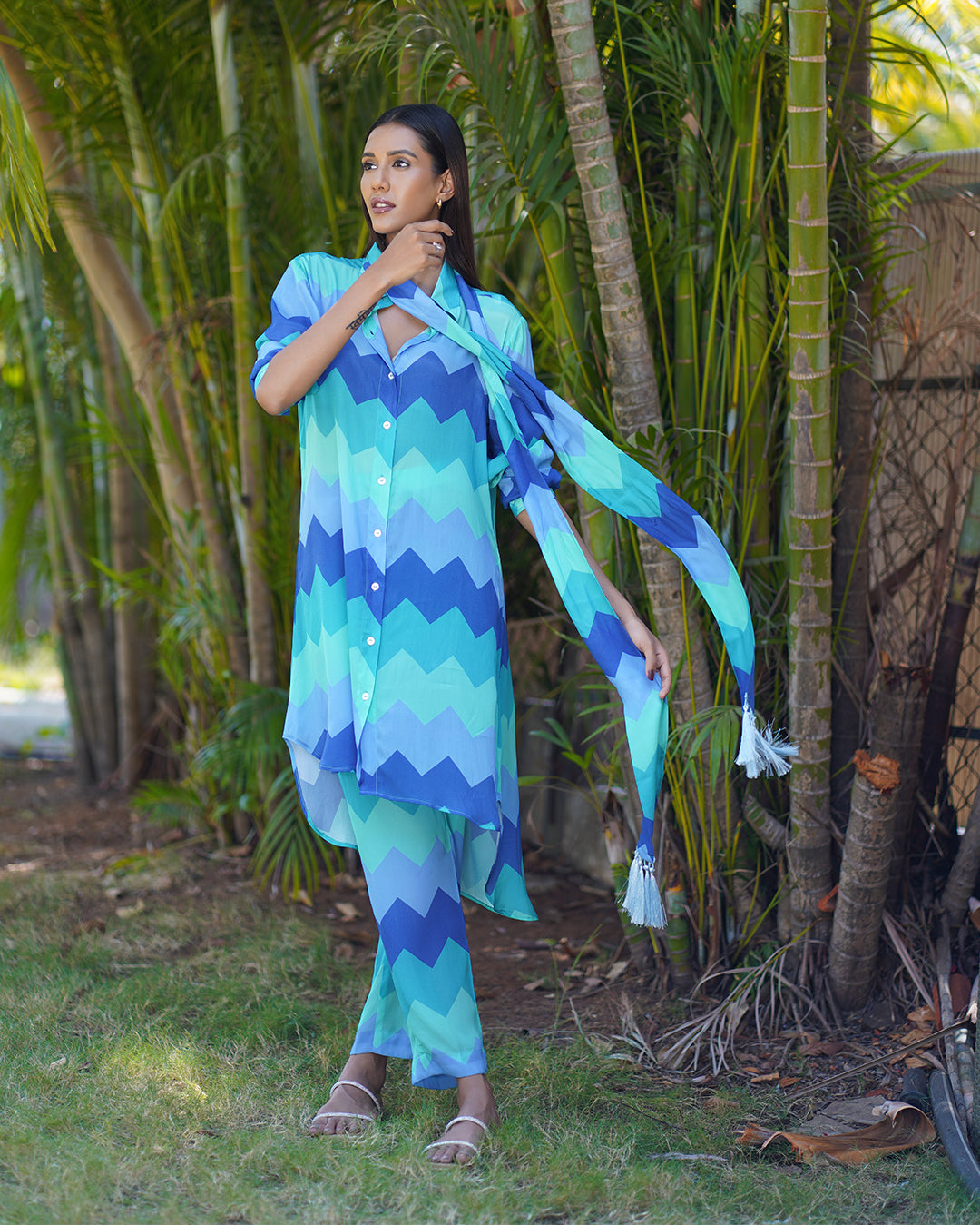 NADIA CHEVRON - BLUE