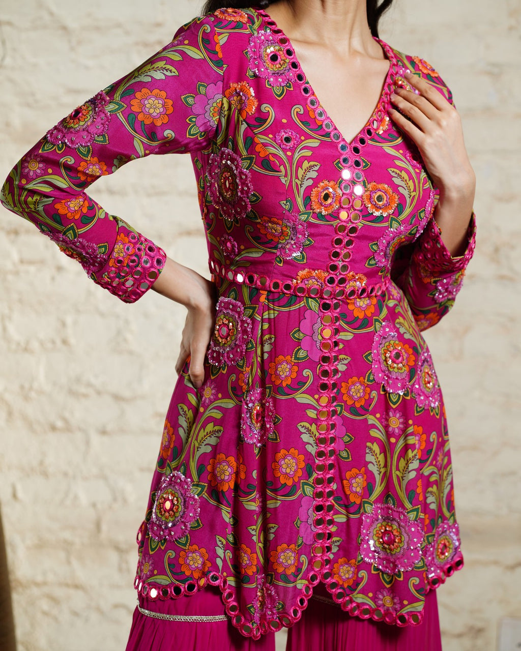 Rooh - Pink