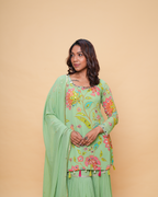 Sana Floral Pista (With Sleeves)