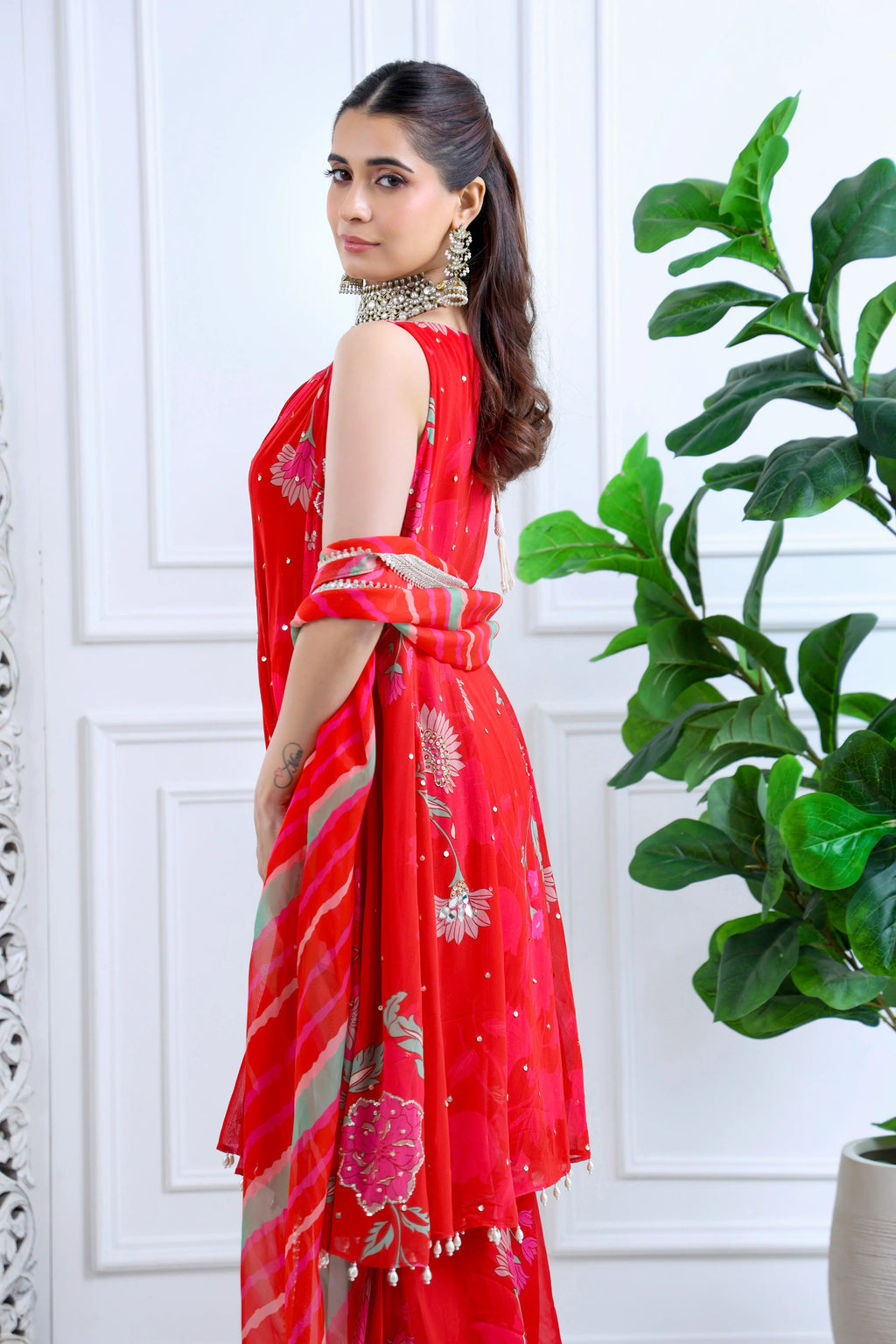 Inaya Meher Floral Red