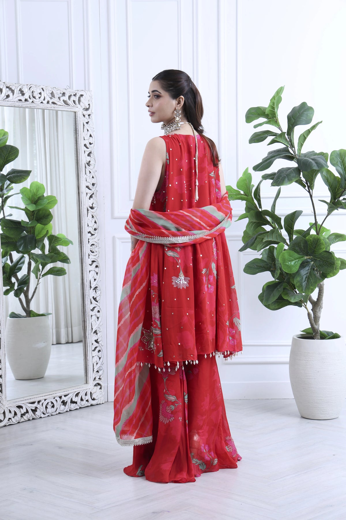Inaya Meher Floral Red