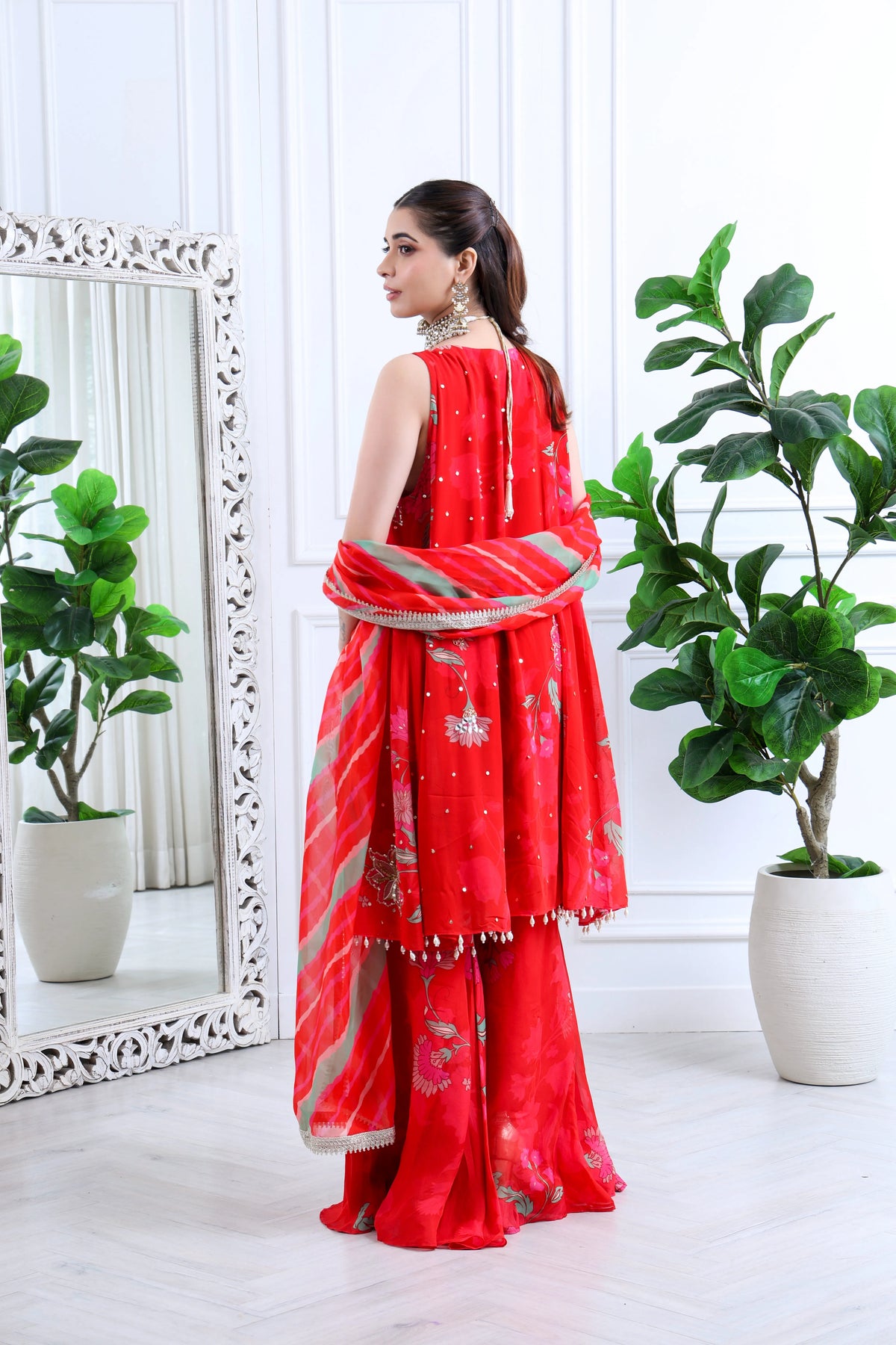 Inaya Meher Floral Red