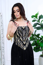 Noor Black And Gold (Tassels)