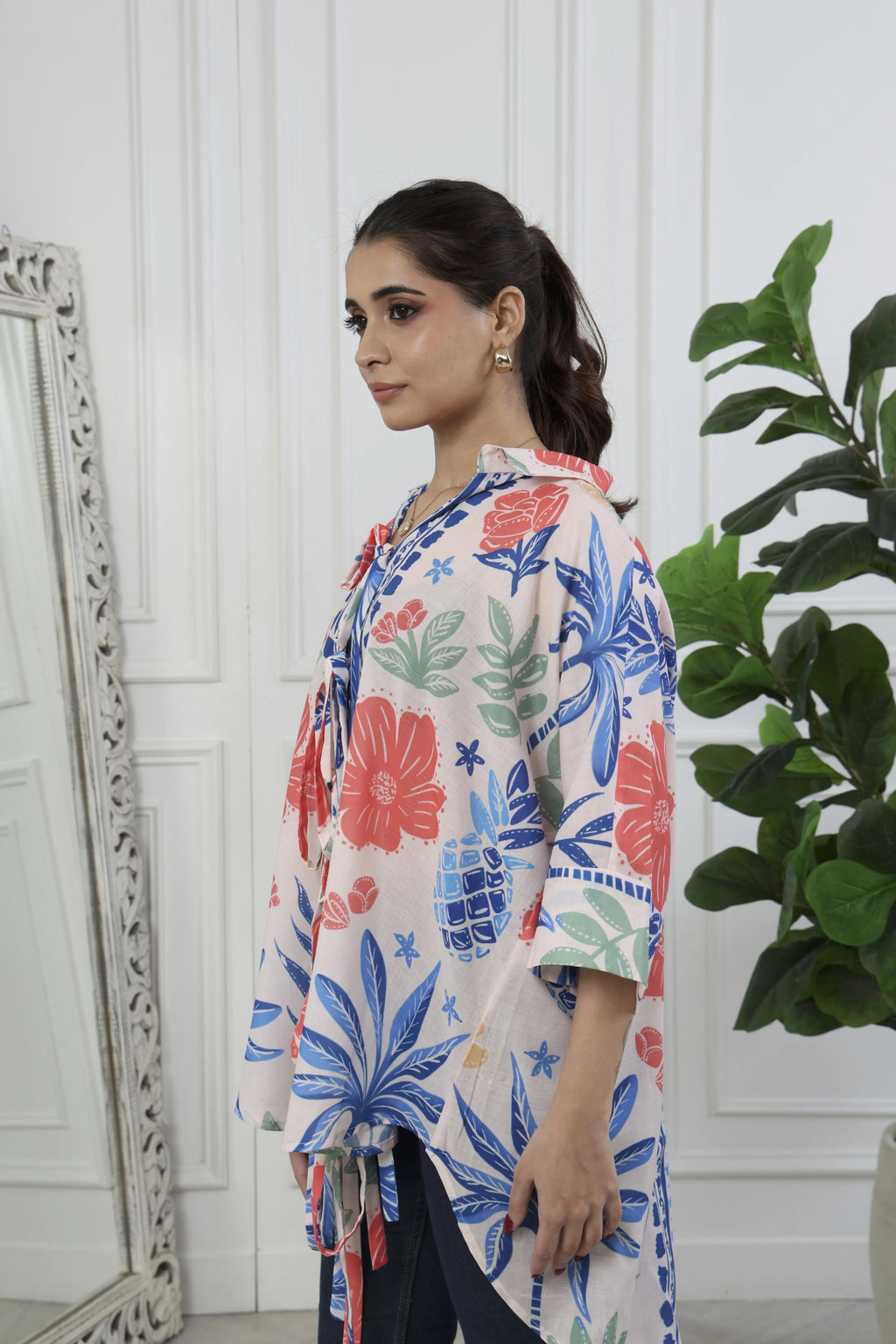 Rumi  Floral Printed Front Tie Up Shirt