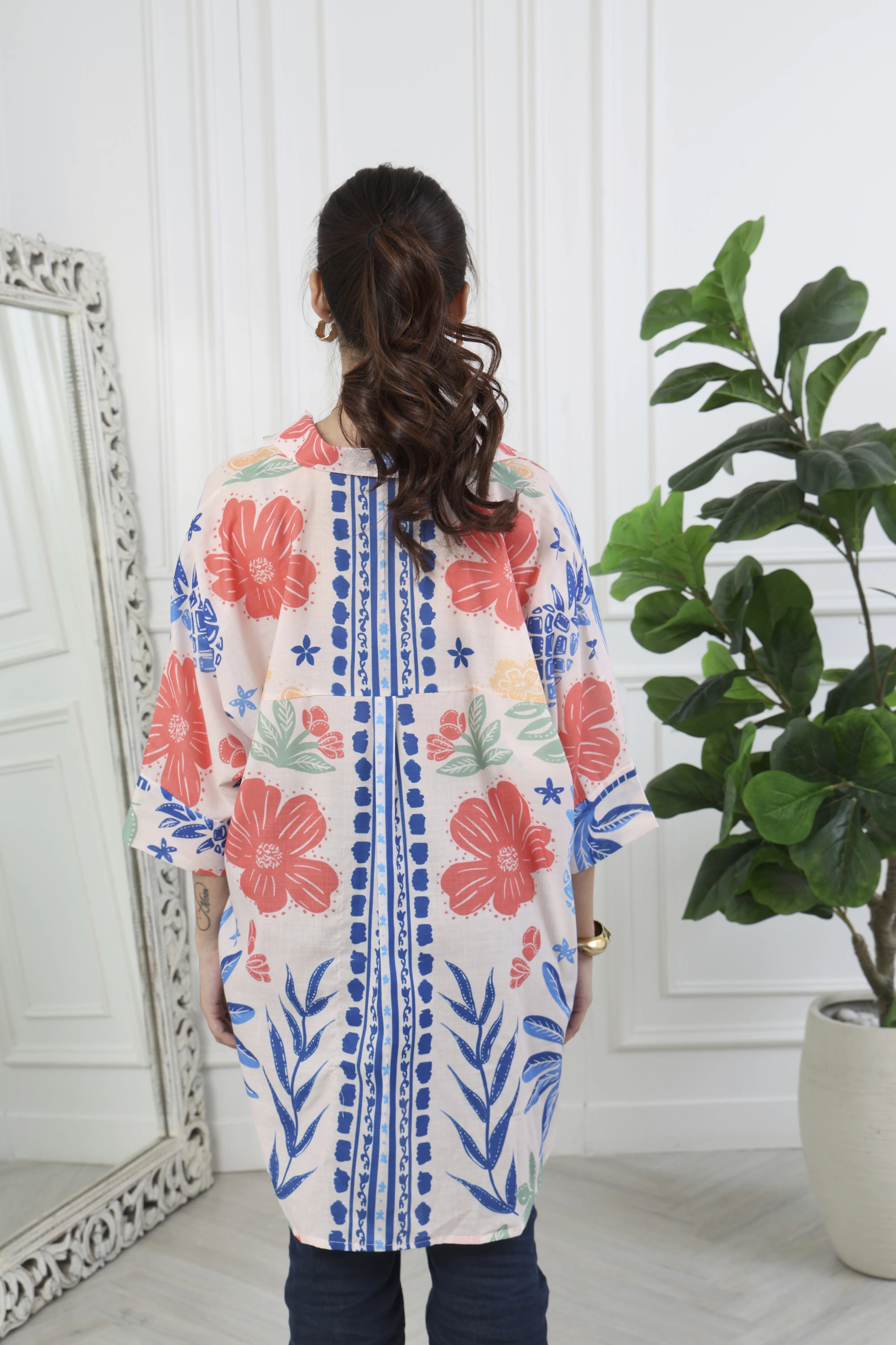Rumi  Floral Printed Front Tie Up Shirt